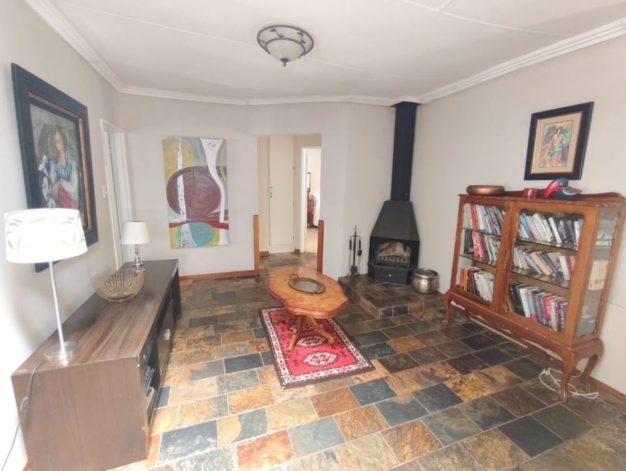 To Let 3 Bedroom Property for Rent in Pentagon Park Free State